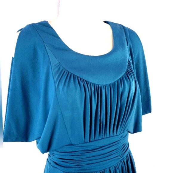 GUESS Dress - Picture 3 of 9